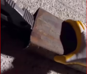 M1612001_couple rescues kitten trapped inside an iron pipe then…_part2