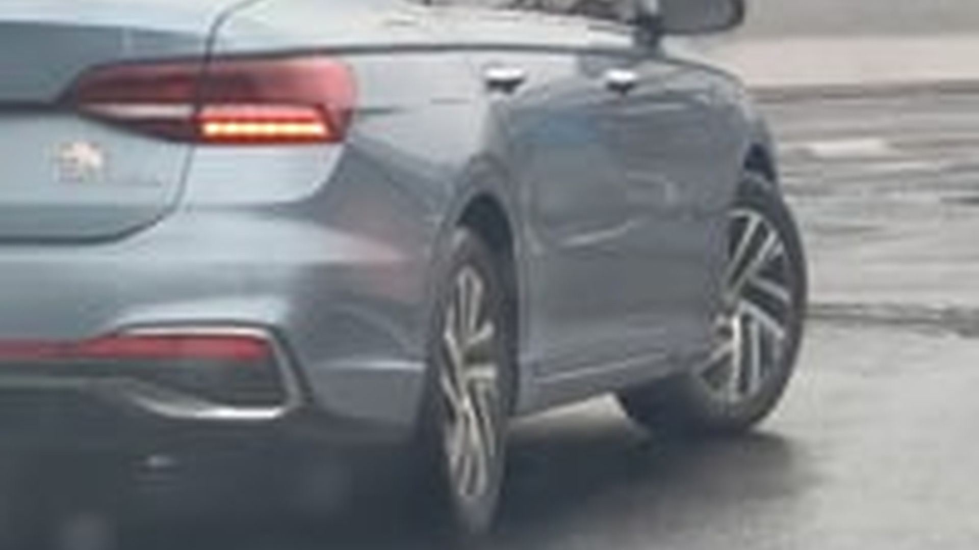 D1504029_Thank God the kitten survived this poor kitten was lying on the road I rescued it #rescue #kitten #_part2